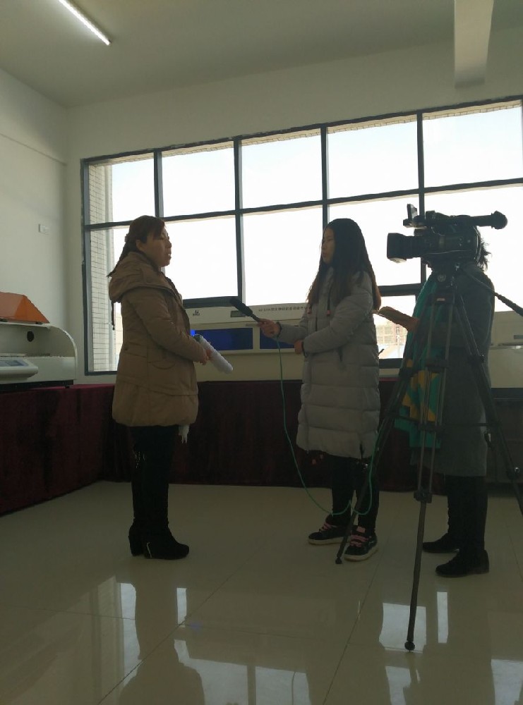 孝感電視臺對國家高新技術企業---“闊海醫療”實地采訪